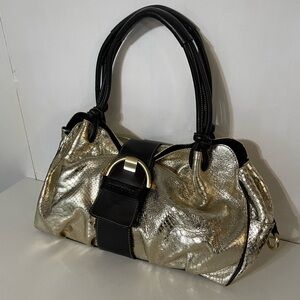 Puntotres Purse in Gold